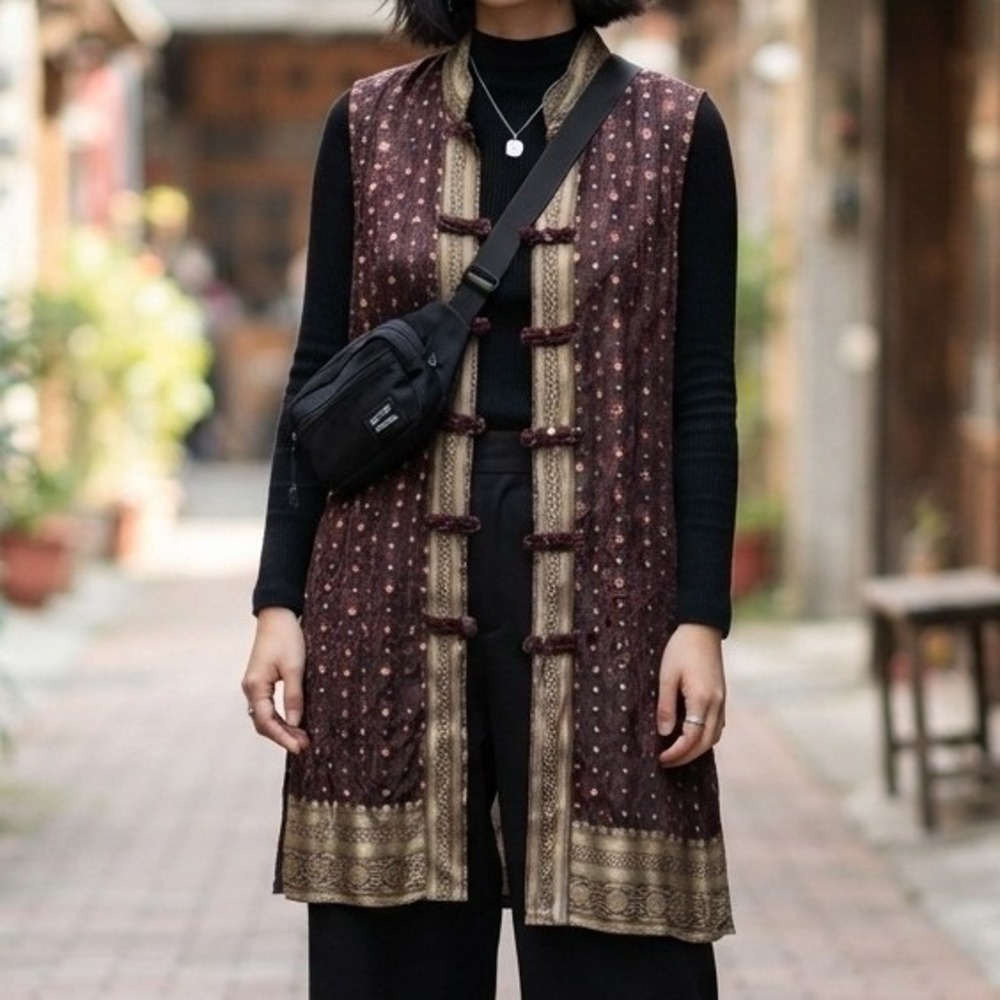 Silk asian qipao Vest Tunic Frog Floral Embroidered brown Gold asian streetwear